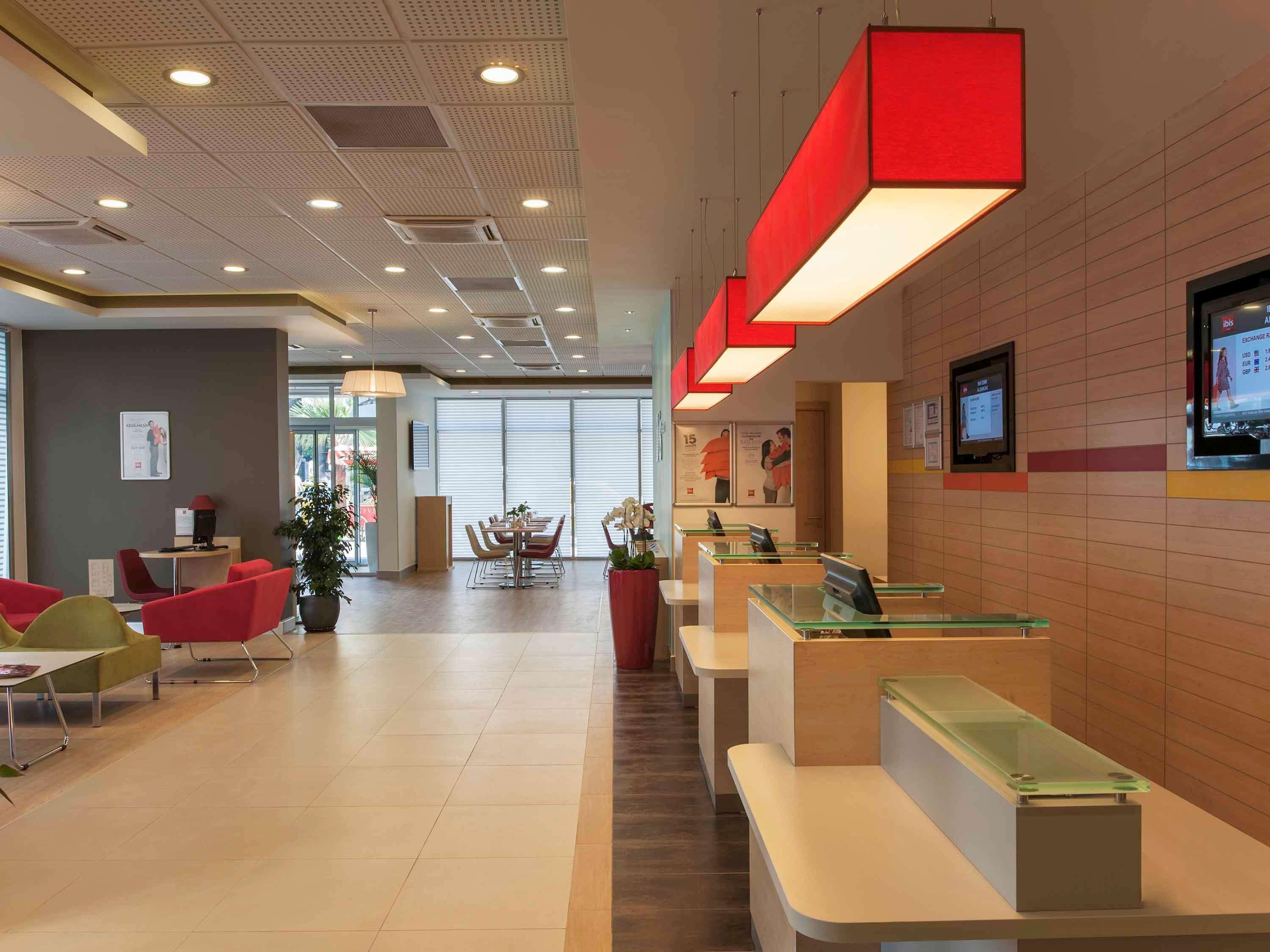 Ibis Alsancak Hotel